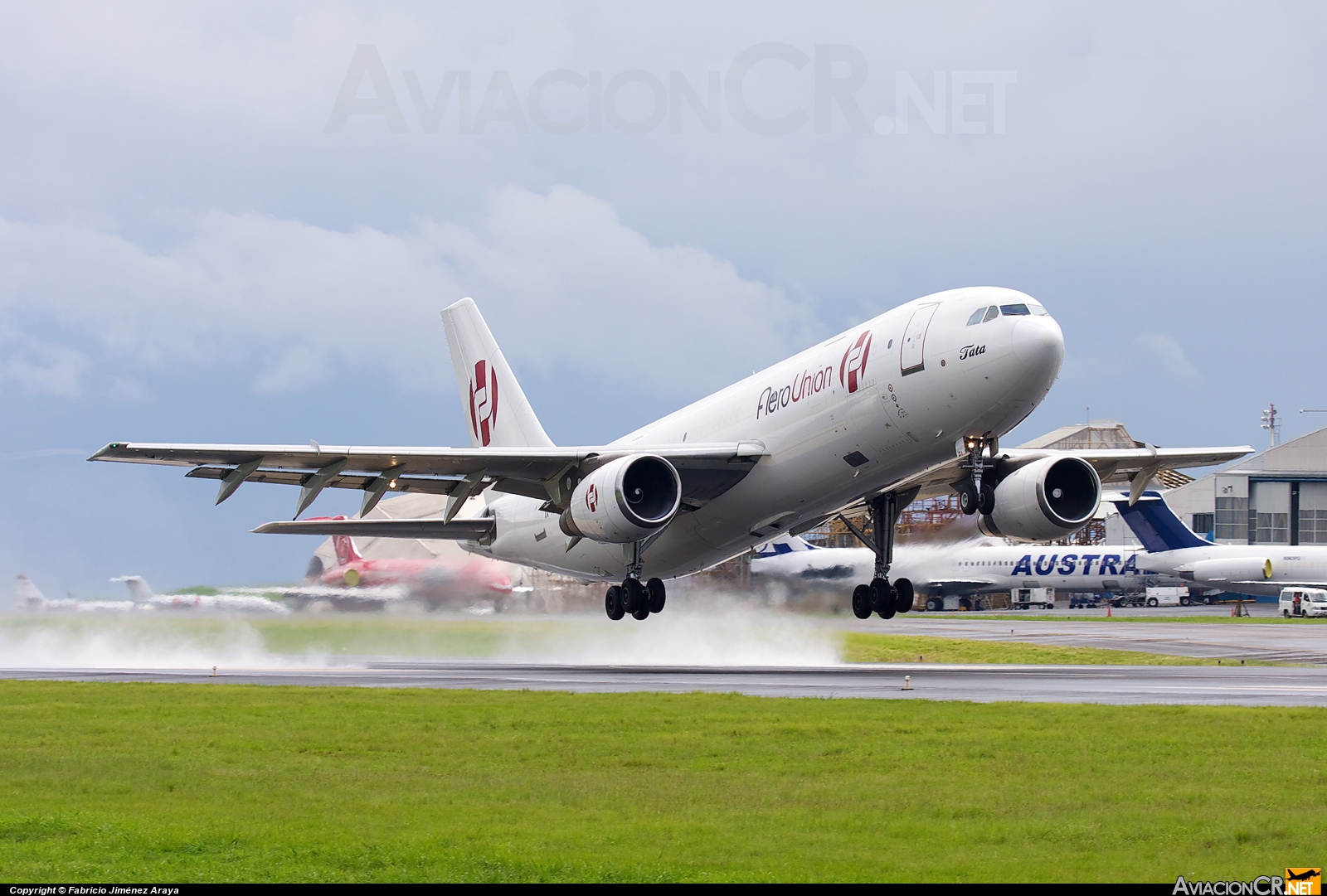 XA-TWQ - Airbus A300B4-203(F) - AeroUnión Cargo