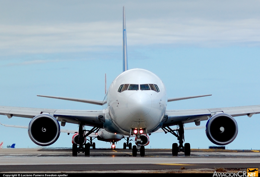 G-TCCB - Boeing 767-31K/ER - Thomas Cook Airlines