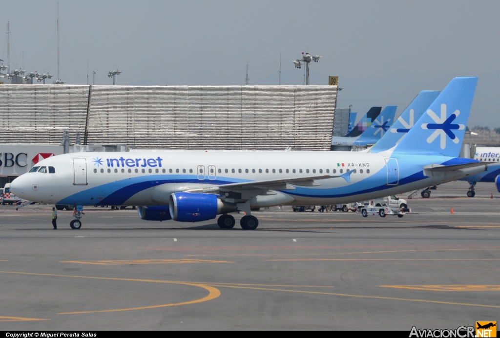 XA-KNG - Airbus A320-214 - Interjet