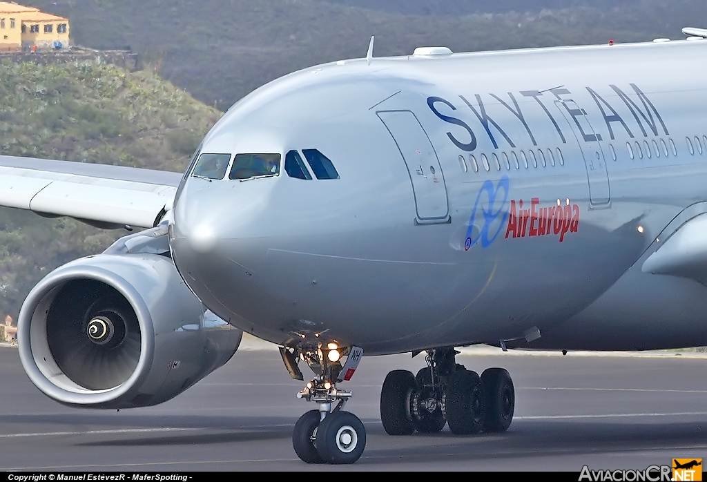 EC-LNH - Airbus A330-243 - Air Europa