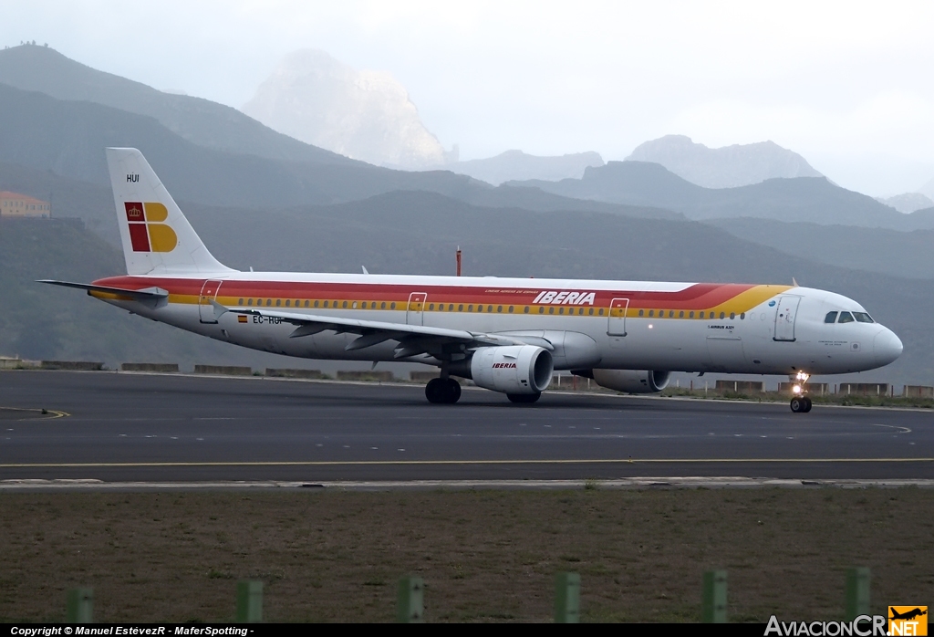 EC-HUI - Airbus A321-211 - Iberia