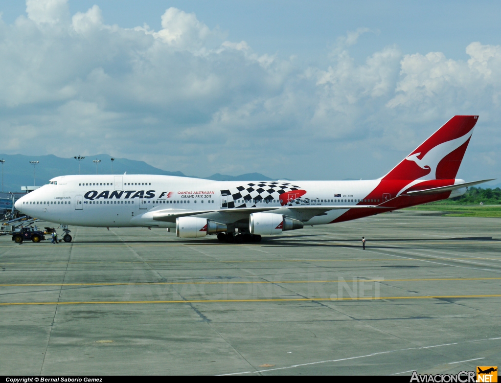 VH-OEB - Boeing 747-48E - Qantas