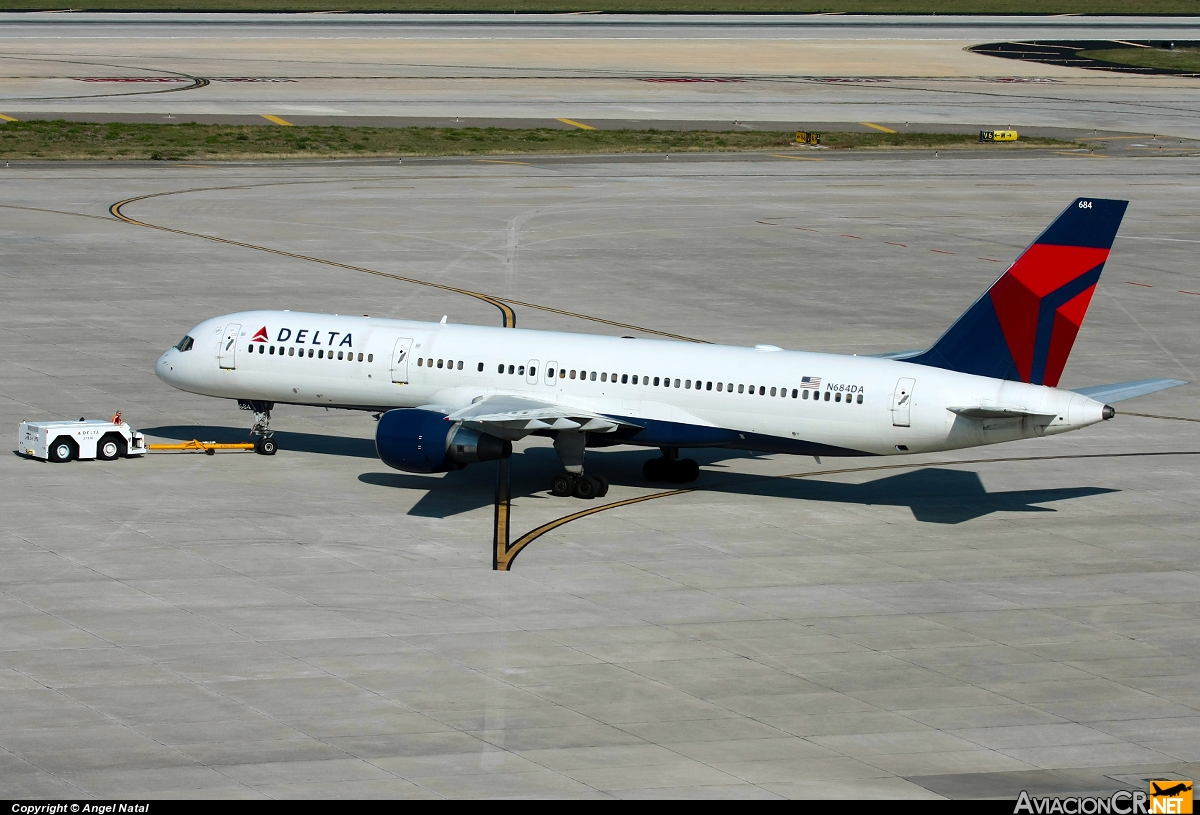 N684DA - Boeing 757-232 - Delta Airlines