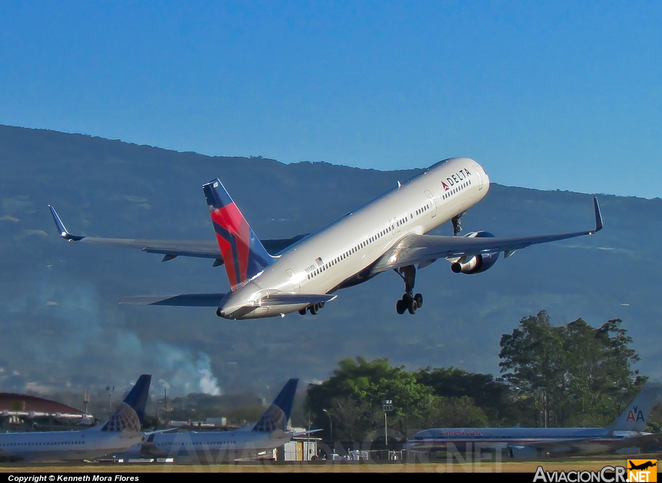 N658DL - Boeing 757-232 - Delta Airlines