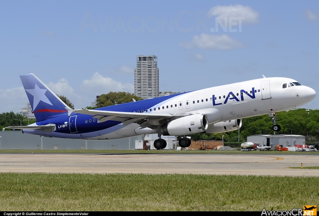 LV-BFY - Airbus A320-233 - LAN Argentina