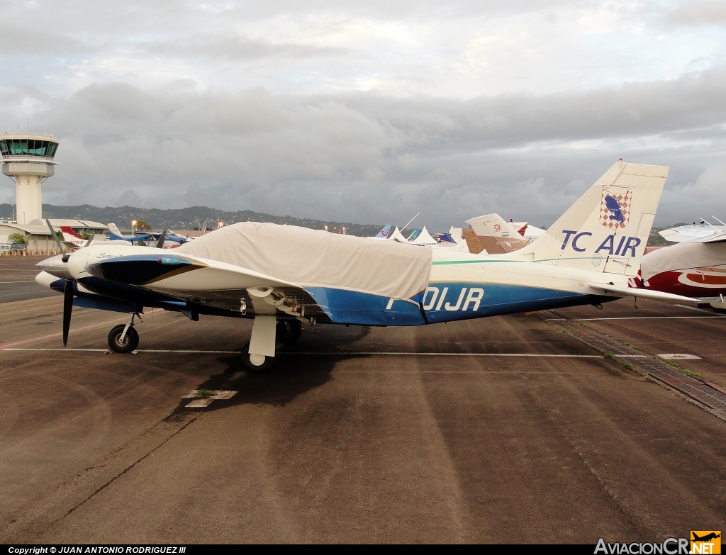 F-OIJR - Piper PA-34-220T Seneca V - TC Air
