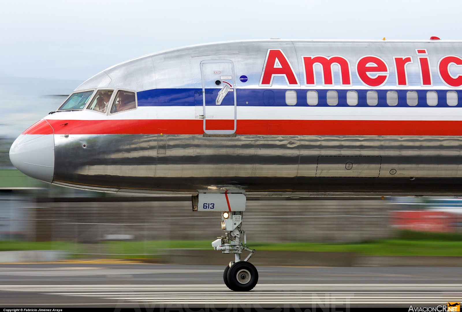 N613AA - Boeing 757-223 - American Airlines