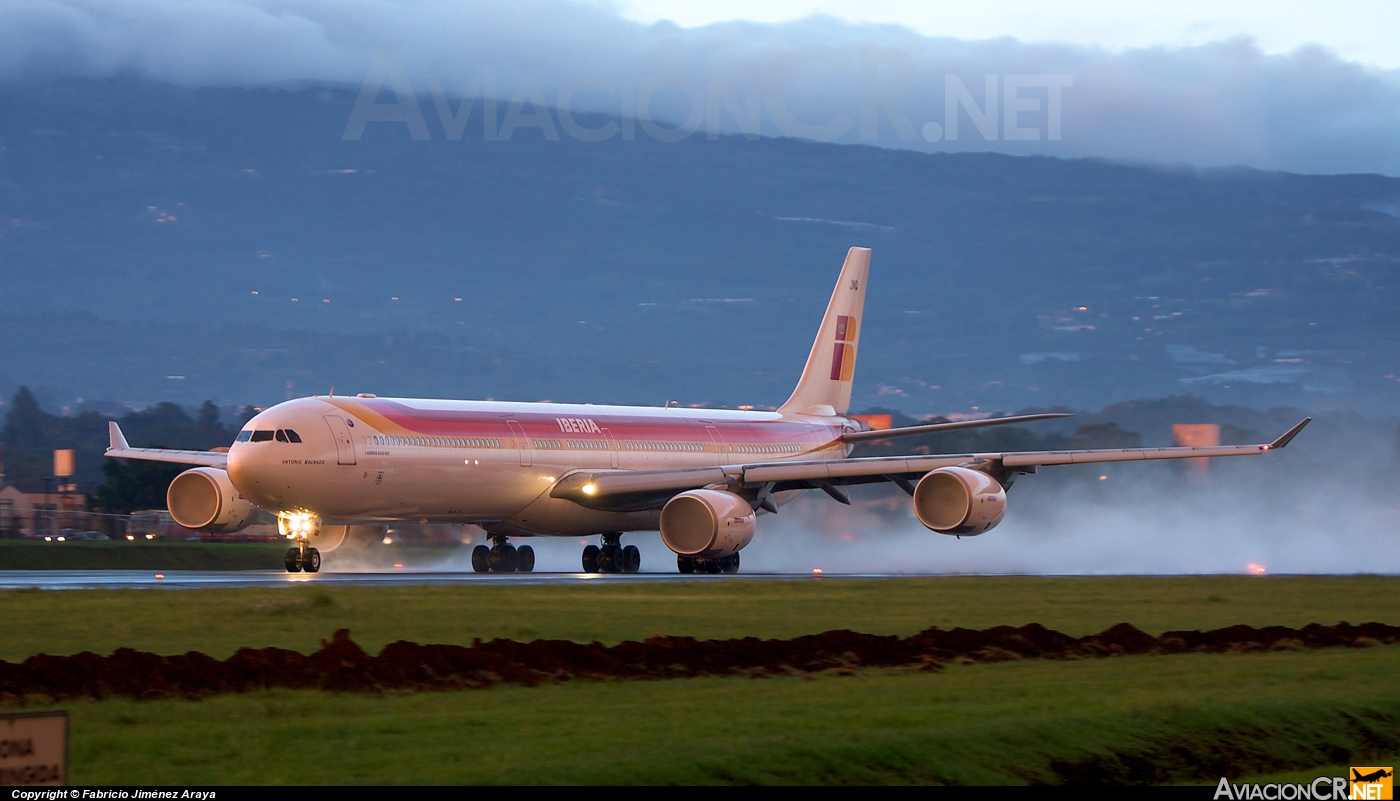 EC-JNQ - Airbus A340-642 - Iberia