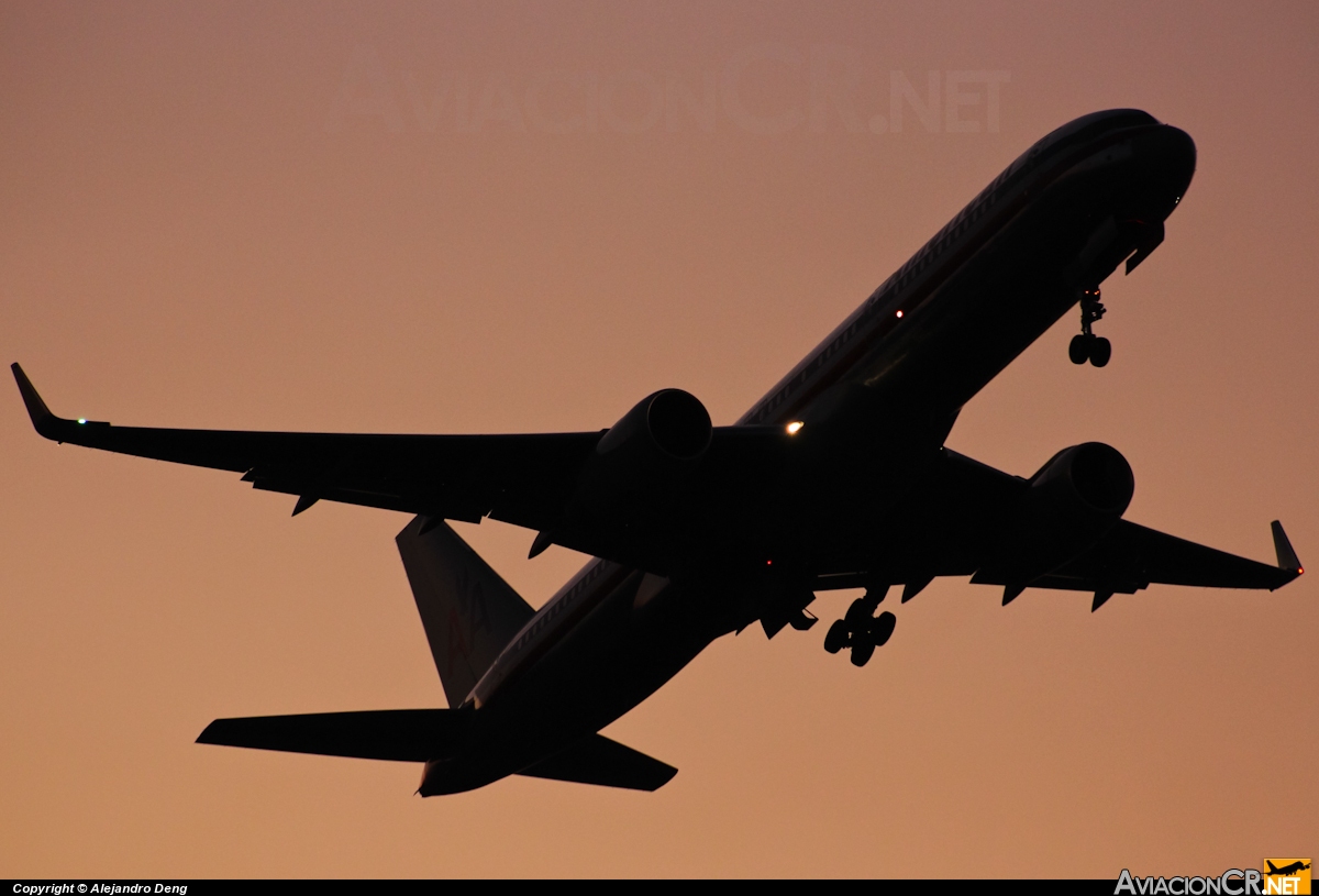 N657AM - Boeing 757-223 - American Airlines