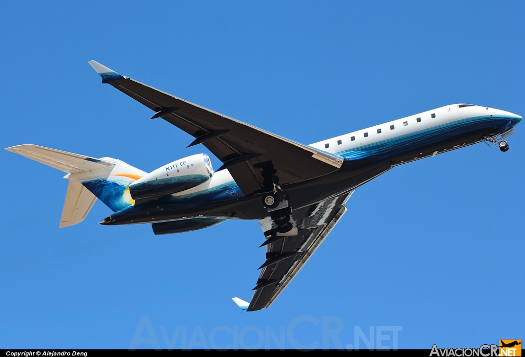 N117TF - Bombardier BD-700-1A10 Global Express XRS - Privado