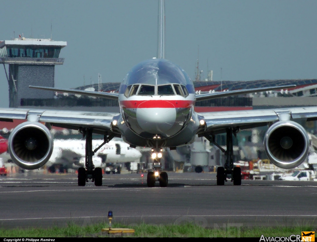 N640A - Boeing 757-223 - American Airlines
