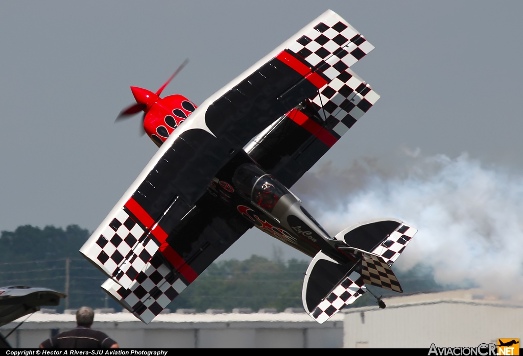 N540SS - Pitts S-2S Special - Privado