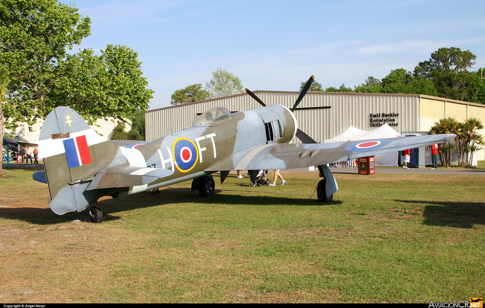 N607LA - Hawker Tempest Mk.II - Privado
