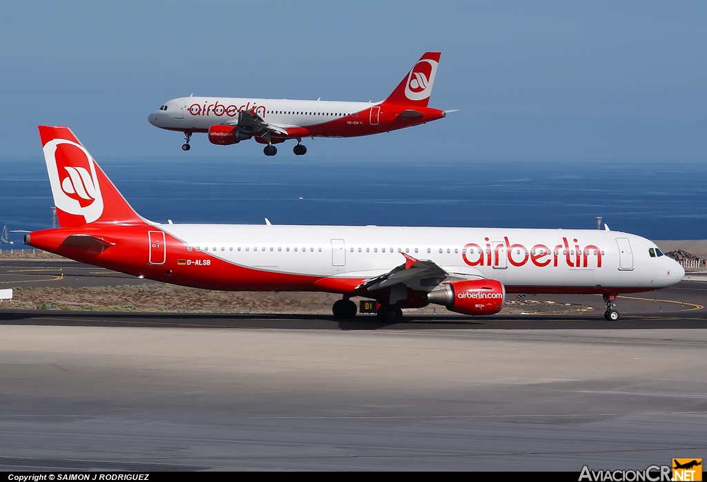 D-ALSB - Airbus A321-211 - Air Berlin