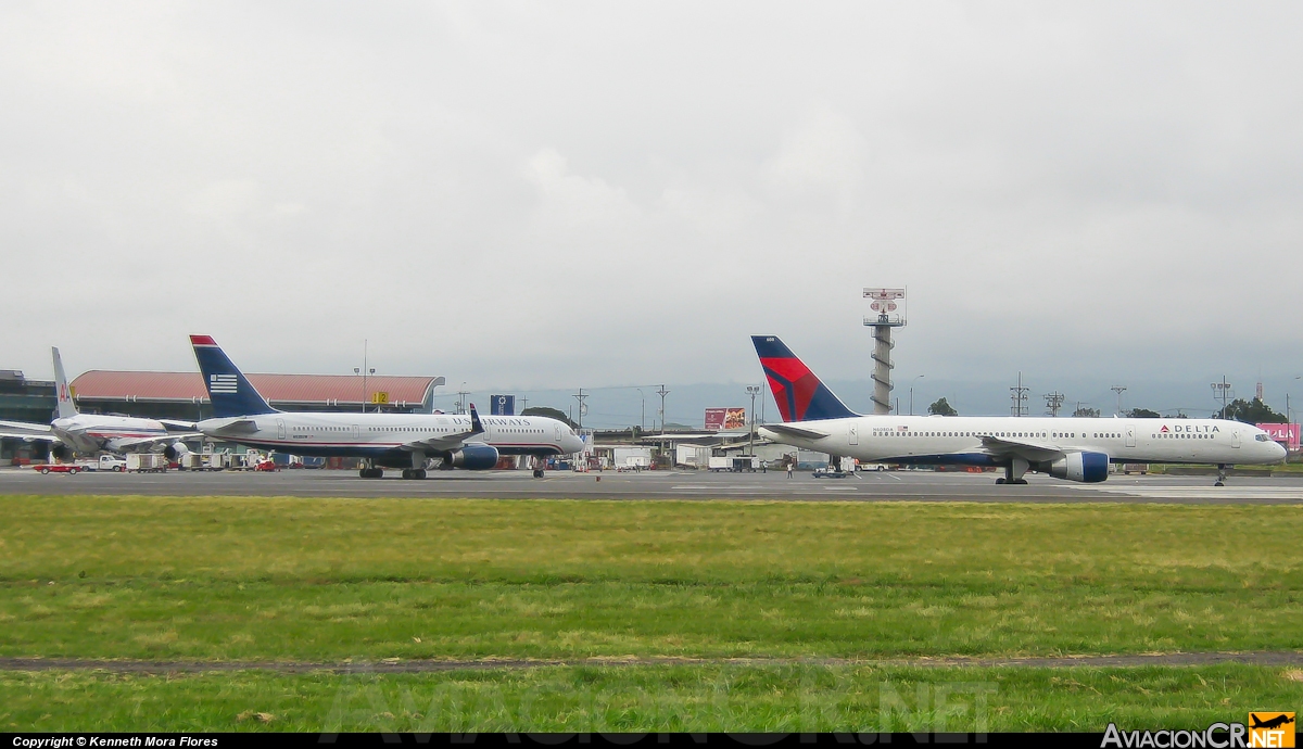 MROC - Aeropuerto - Rampa