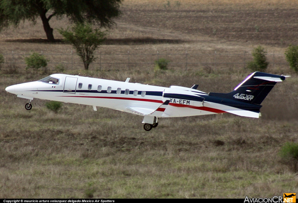 XA-EFM - Learjet 45 - Privado