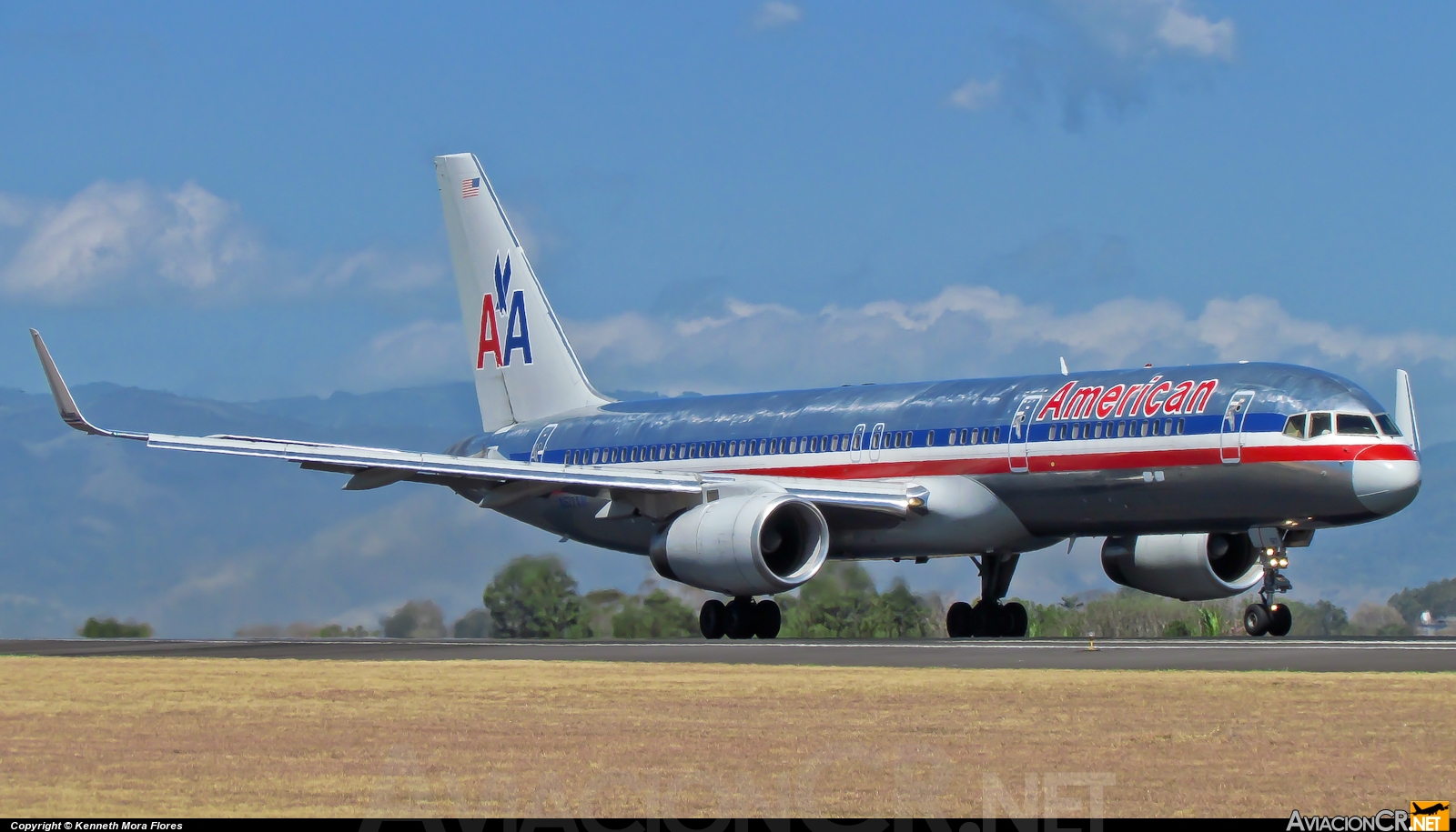 N617AM - Boeing 757-223 - American Airlines