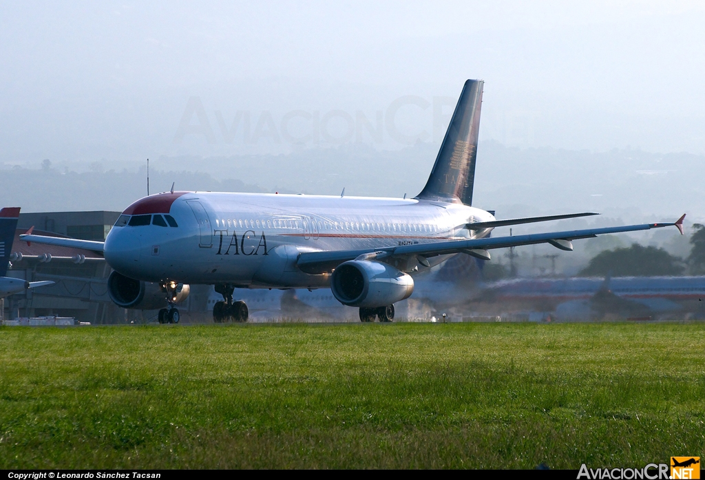 N494TA - Airbus A320-233 - TACA