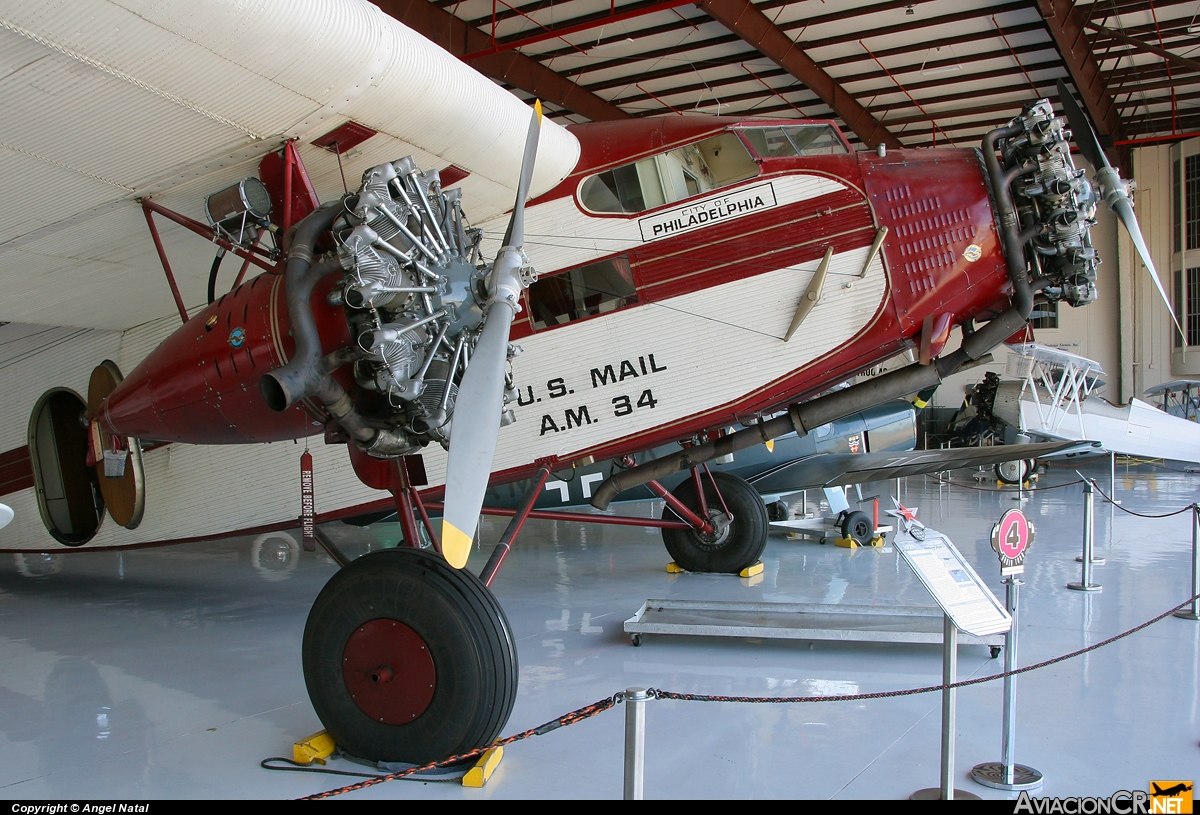 N9651 - Ford 5-AT-B Tri-Motor - Privado