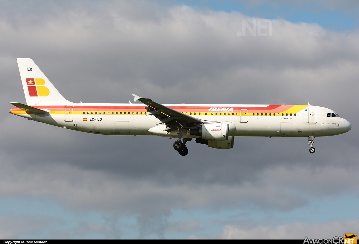 EC-ILO - Airbus A321-211 - Iberia