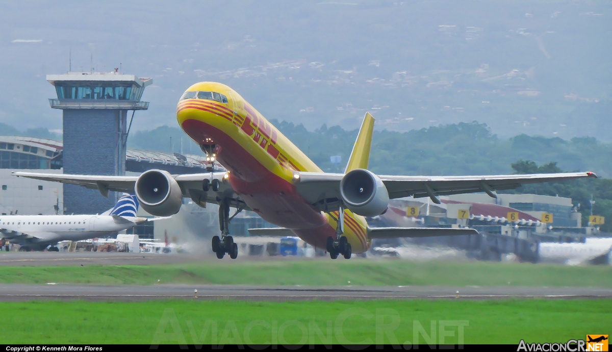 HP-1910DAE - Boeing 757-27A(SF) - DHL Aero Expreso