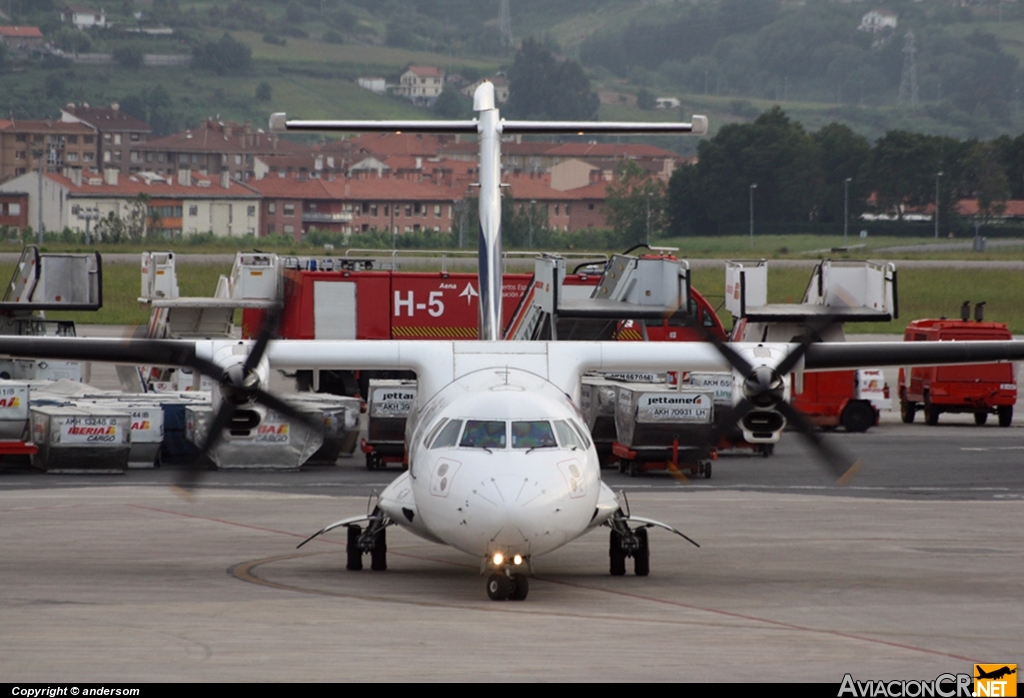 EC-IVP - ATR 42-300 - Swiftair