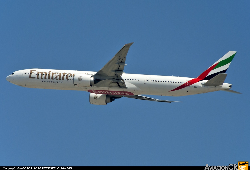 A6-ECV - Boeing 777-31H/ER - Emirates