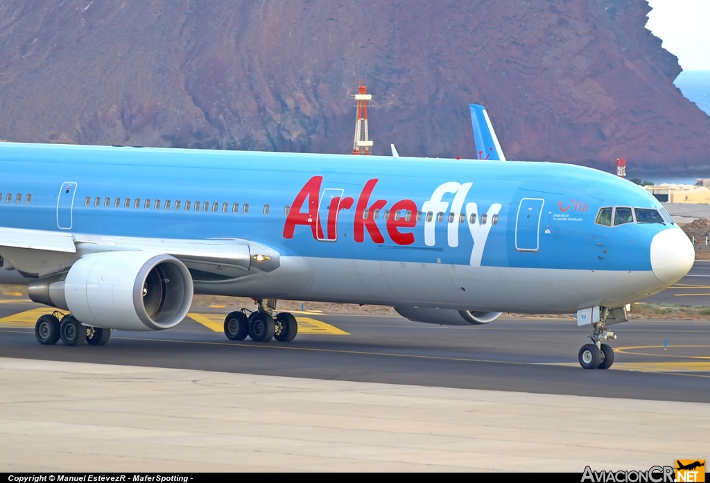 PH-OYJ - Boeing 767-304/ER - ArkeFly