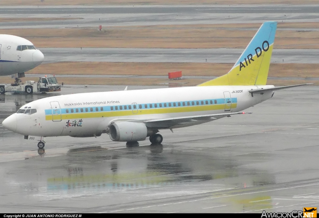 JA300K - Boeing 737-54K - Air Do (Hokkaido International Airlines)