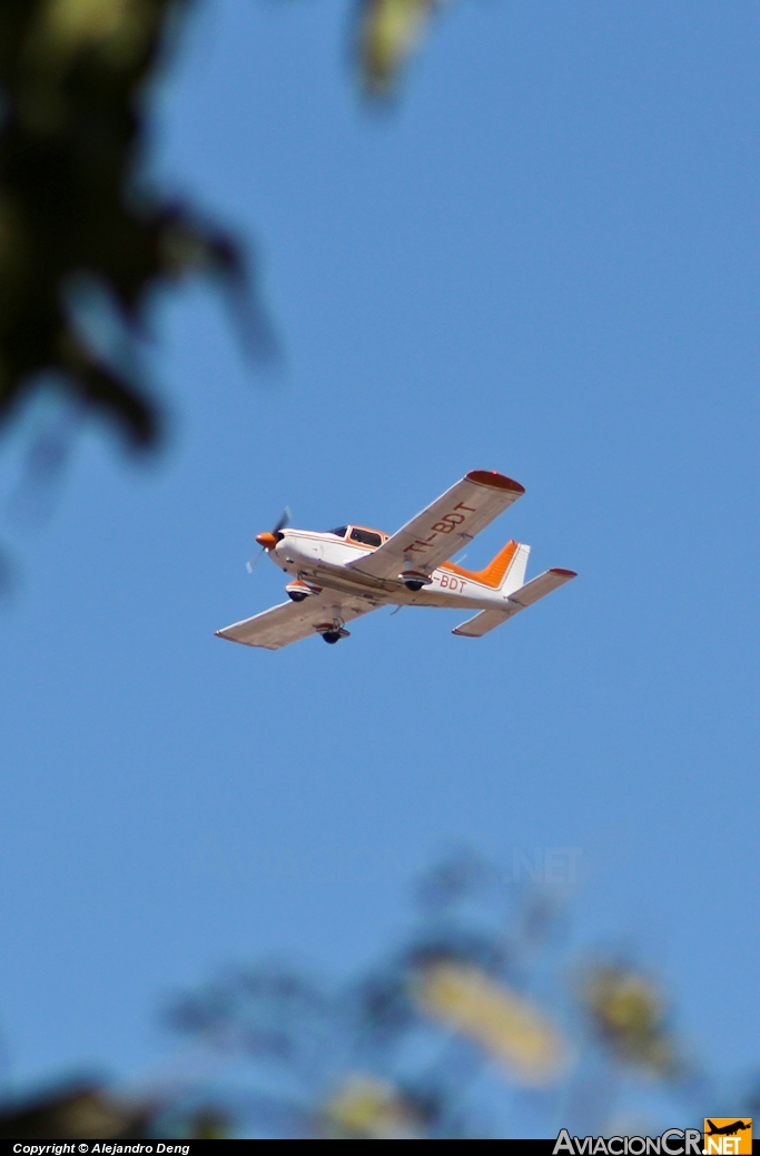 TI-BDT - Piper PA-28-181 Archer II - CPEA - Escuela de Aviación