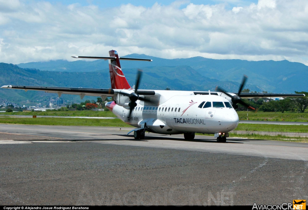 HR-AXN - ATR 42-300 - TACA Regional Airlines (Isleña Airlines)