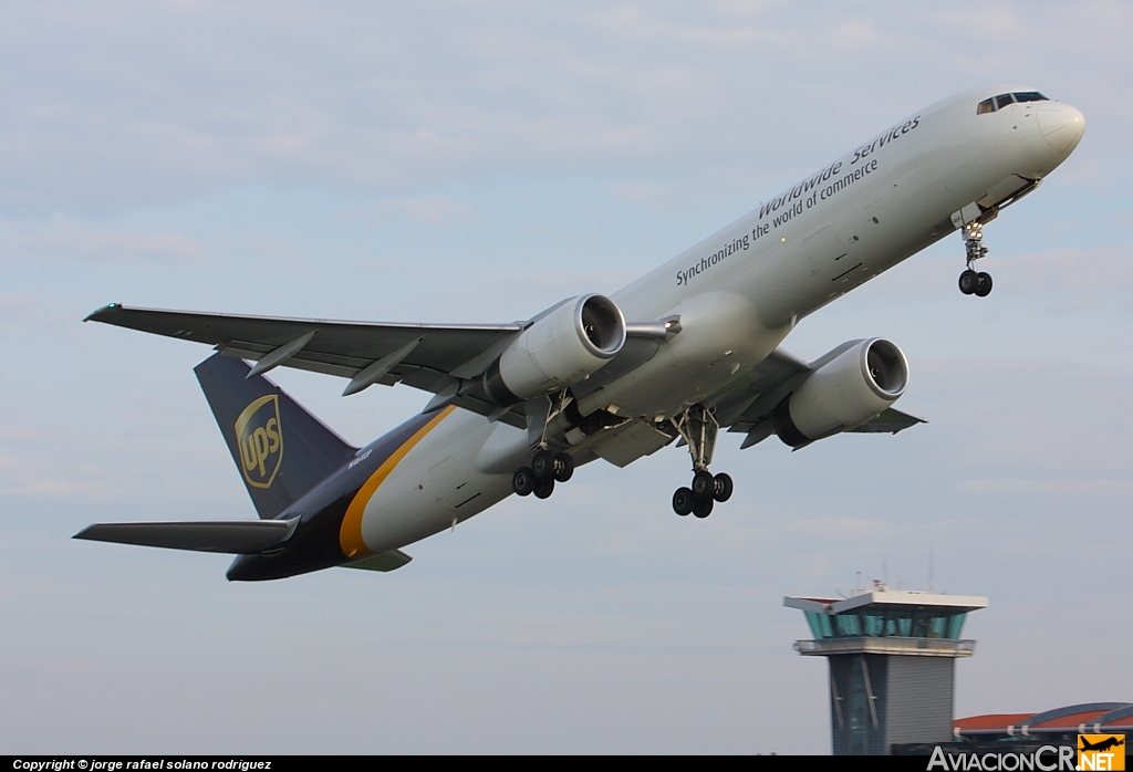N464UP - Boeing 757-24A(PF) - UPS - United Parcel Service