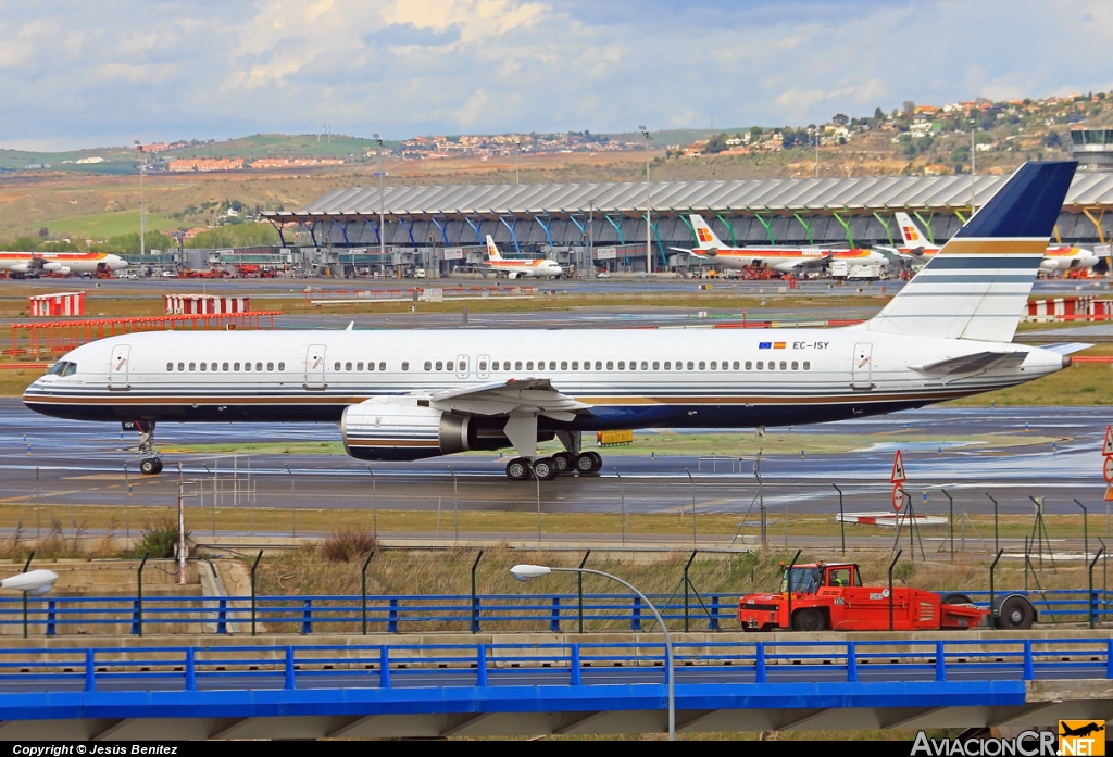 EC-ISY - Boeing 757-256 - Privilege Style