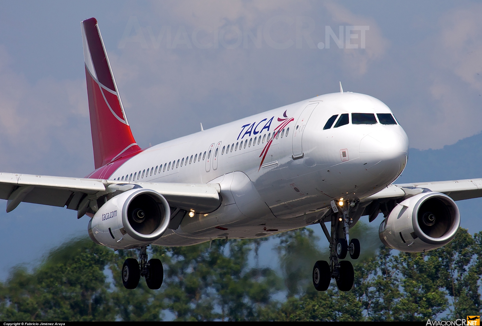 N681TA - Airbus A320-233 - TACA