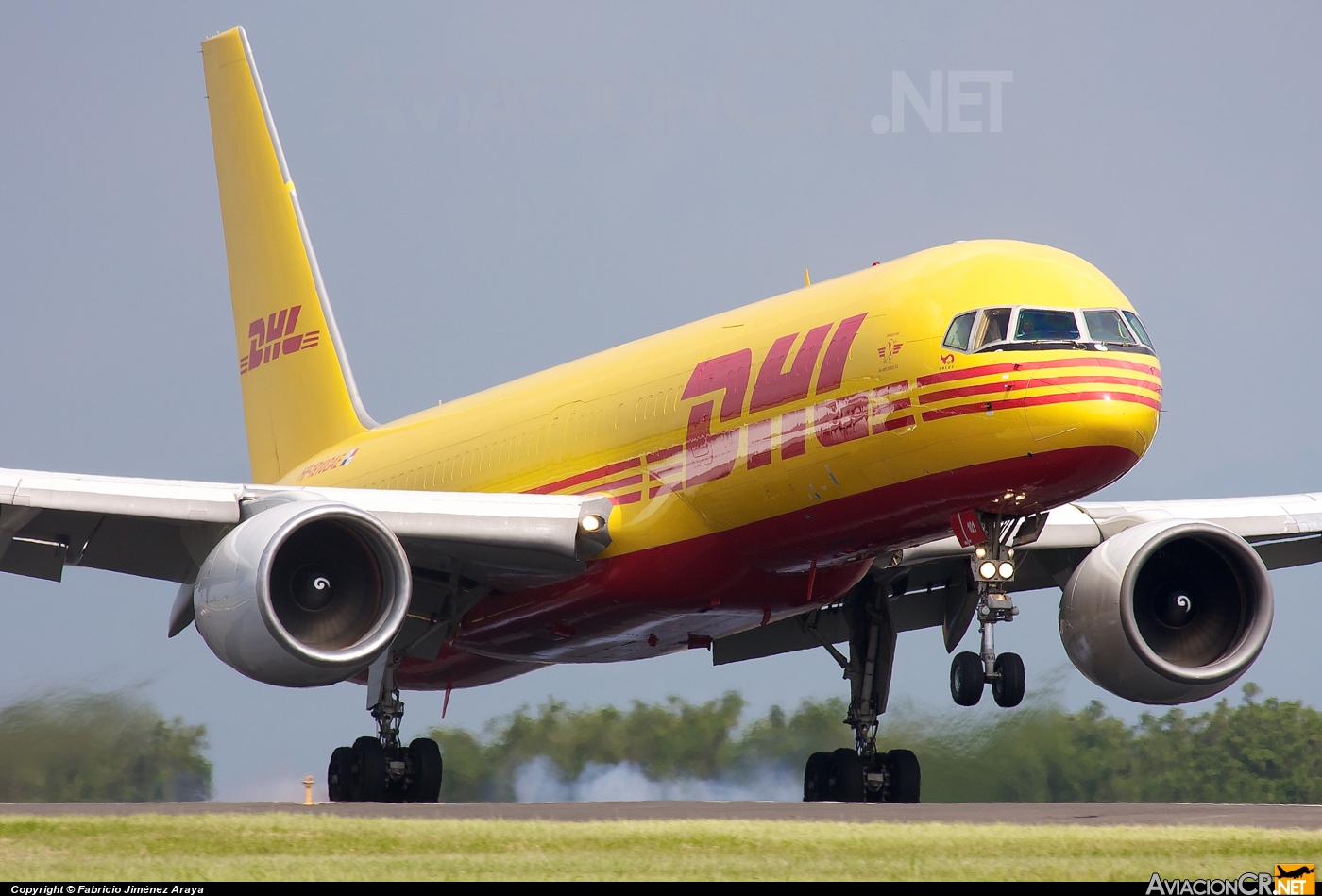 HP-1910DAE - Boeing 757-27A(SF) - DHL Aero Expreso