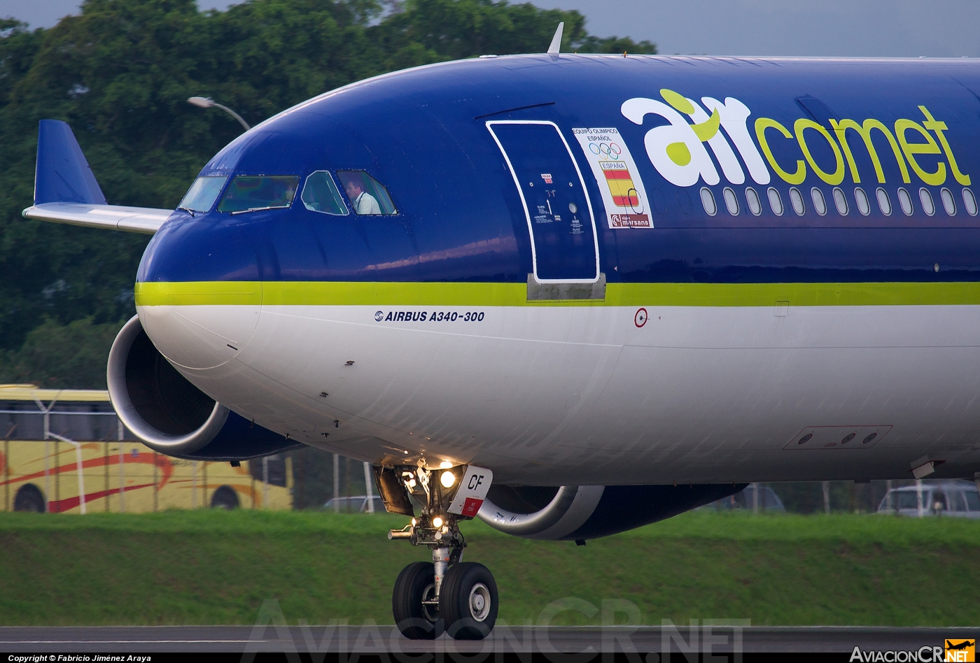 EC-KCF - Airbus A340-311 - Air Comet