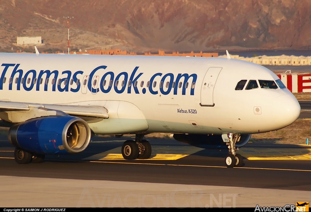 G-CRPH - Airbus A320-231 - Thomas Cook