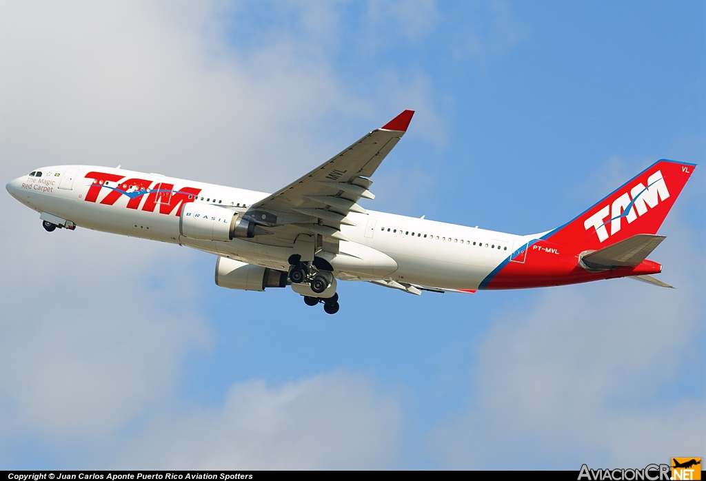 PT-MVL - Airbus A330-203 - TAM