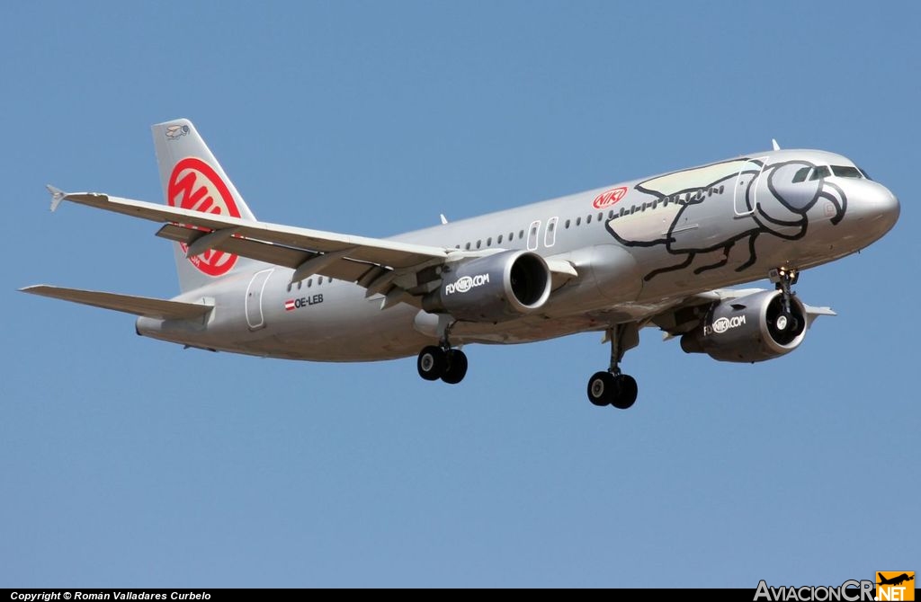 OE-LEB - Airbus A320-214 - NIKI