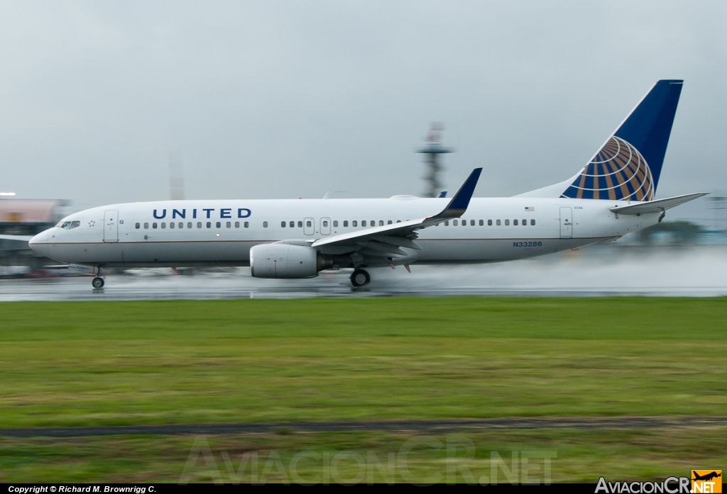 N33286 - Boeing 737-824 - United Airlines