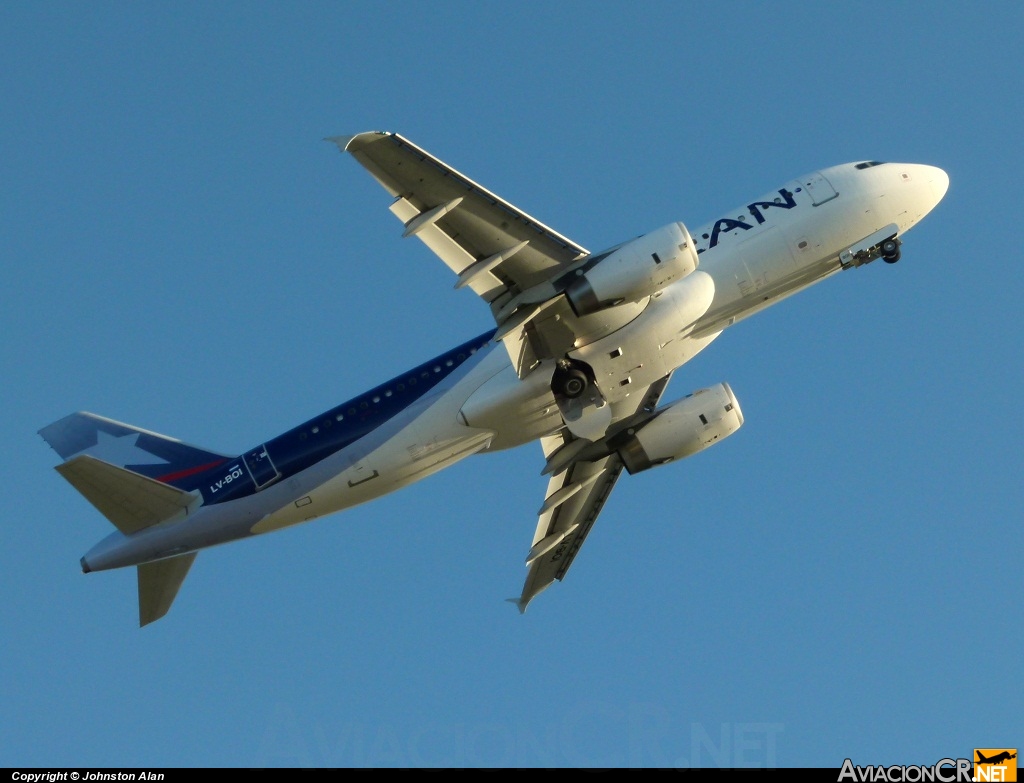 LV-BOI - Airbus A320-233 - LAN Argentina