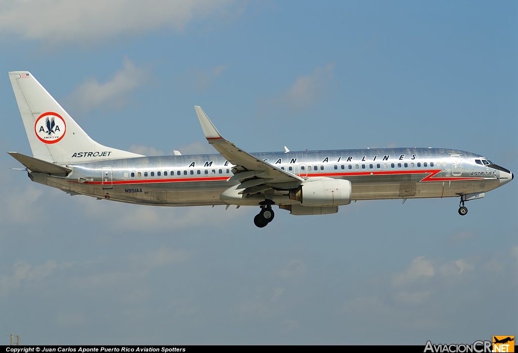 N951AA - Boeing 737-823 - American Airlines