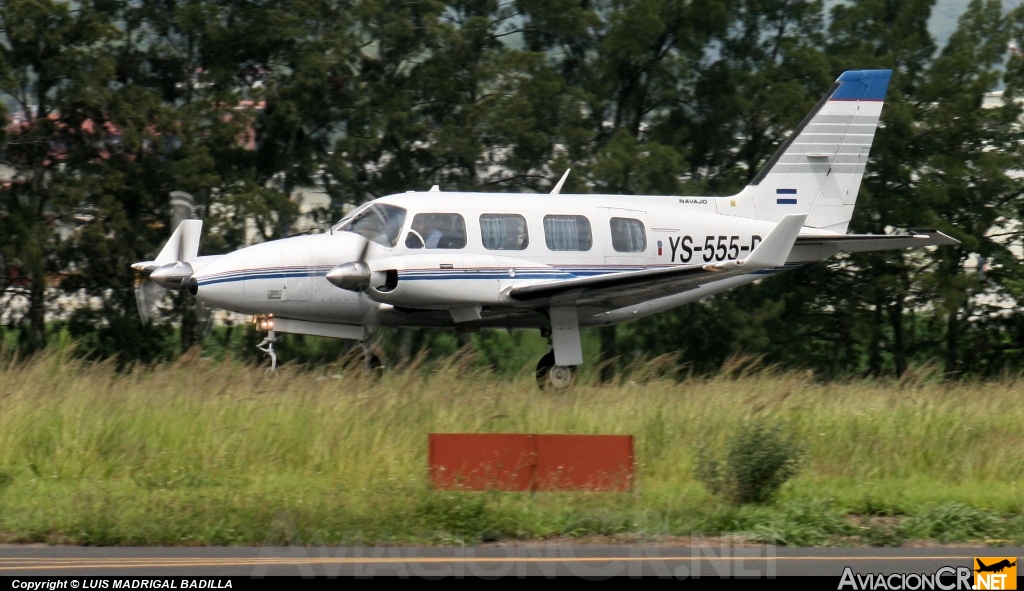 YS-555P - Piper PA-31-350 Navajo Chieftain - Privado