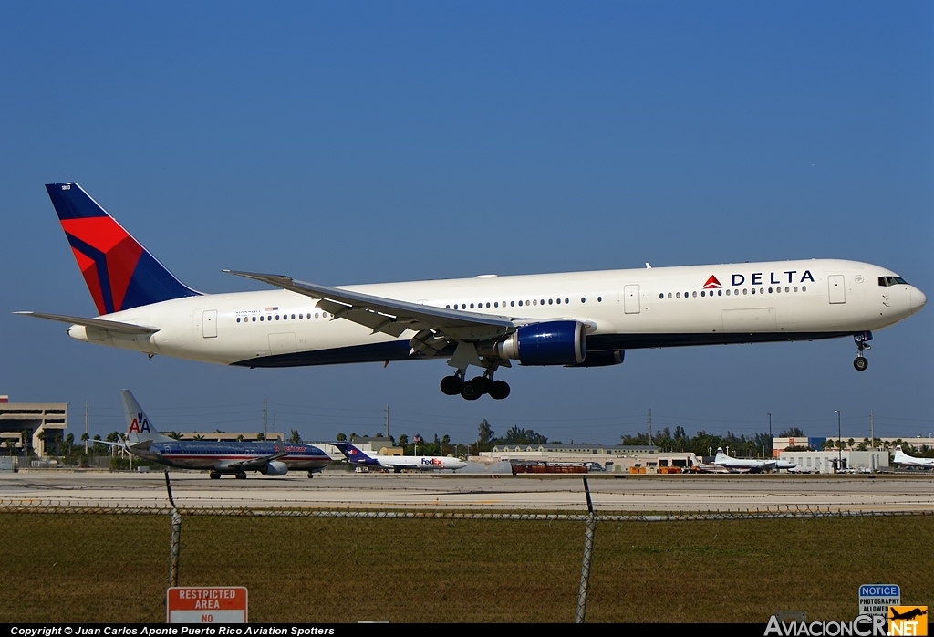 N827MH - Boeing 767-432/ER - Delta Airlines