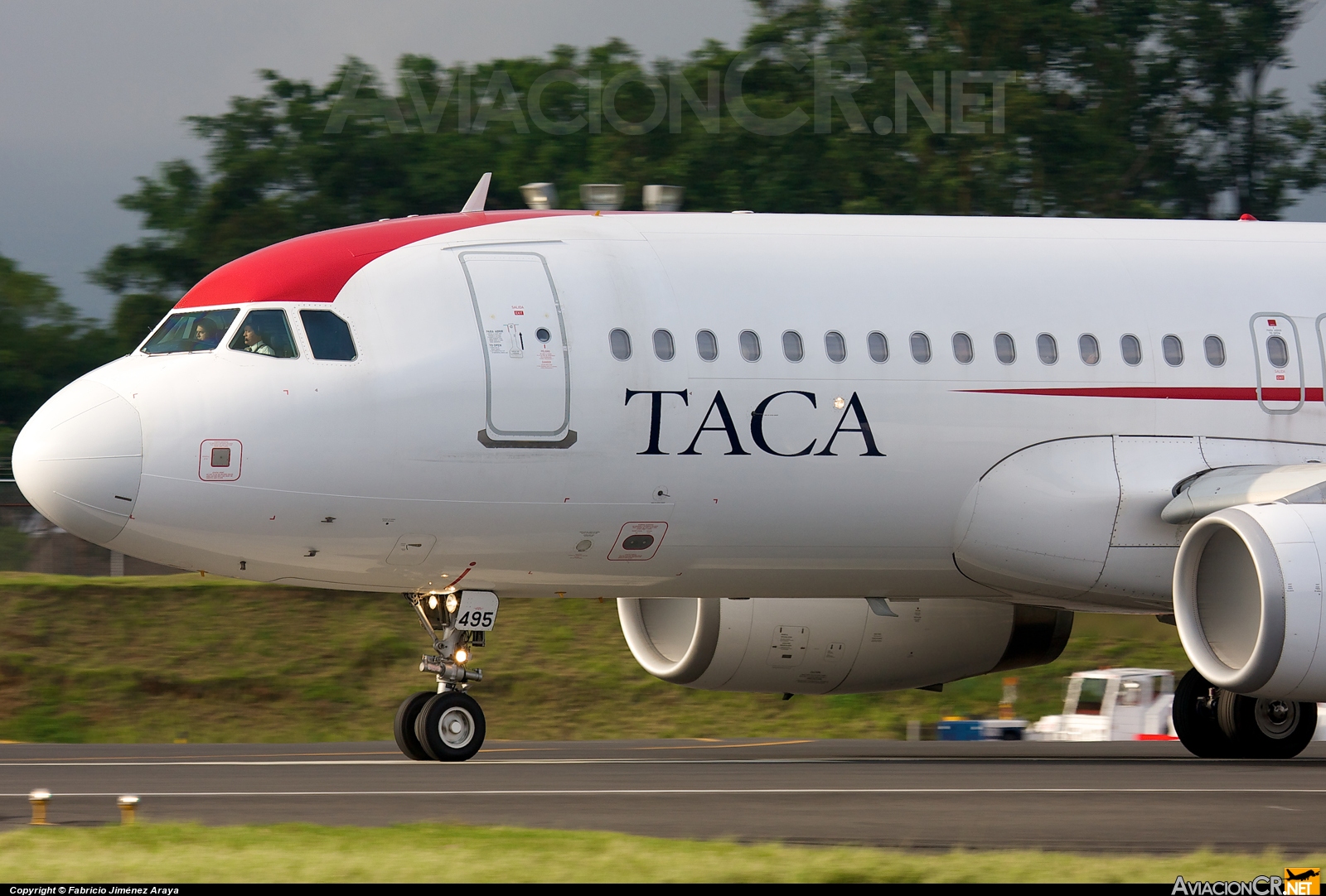 N495TA - Airbus A320-233 - TACA