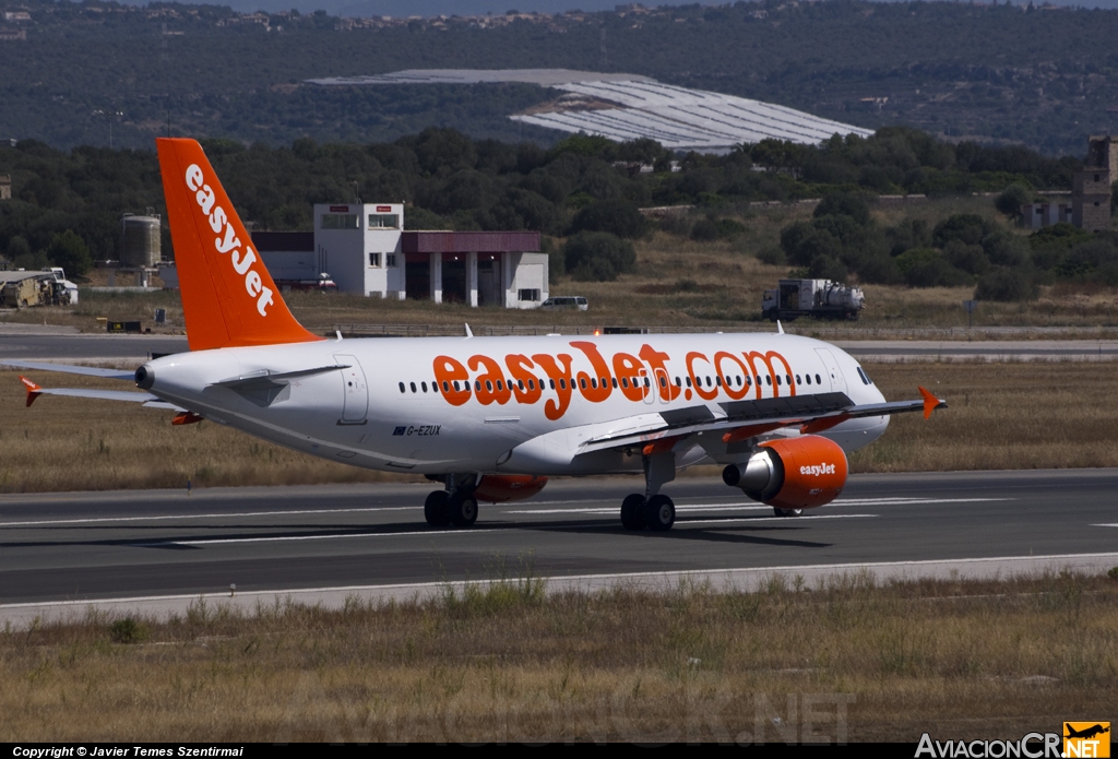 G-EZUX - Airbus	A320-214 - EasyJet