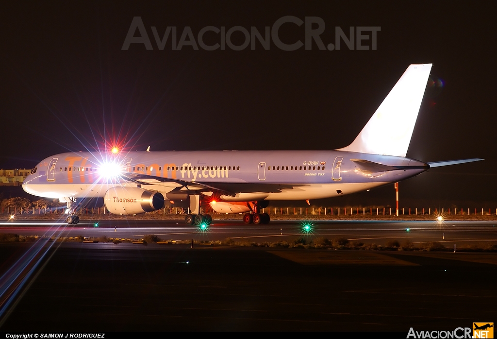 G-BYAW - Boeing 757-204 - Thomsonfly