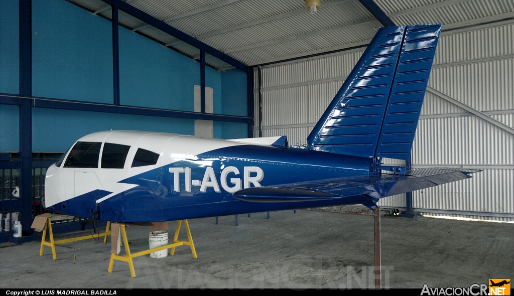TI-AGR - Piper PA-28-180 Cherokee B - IACA - Instituto Aeronautico Centroamericano