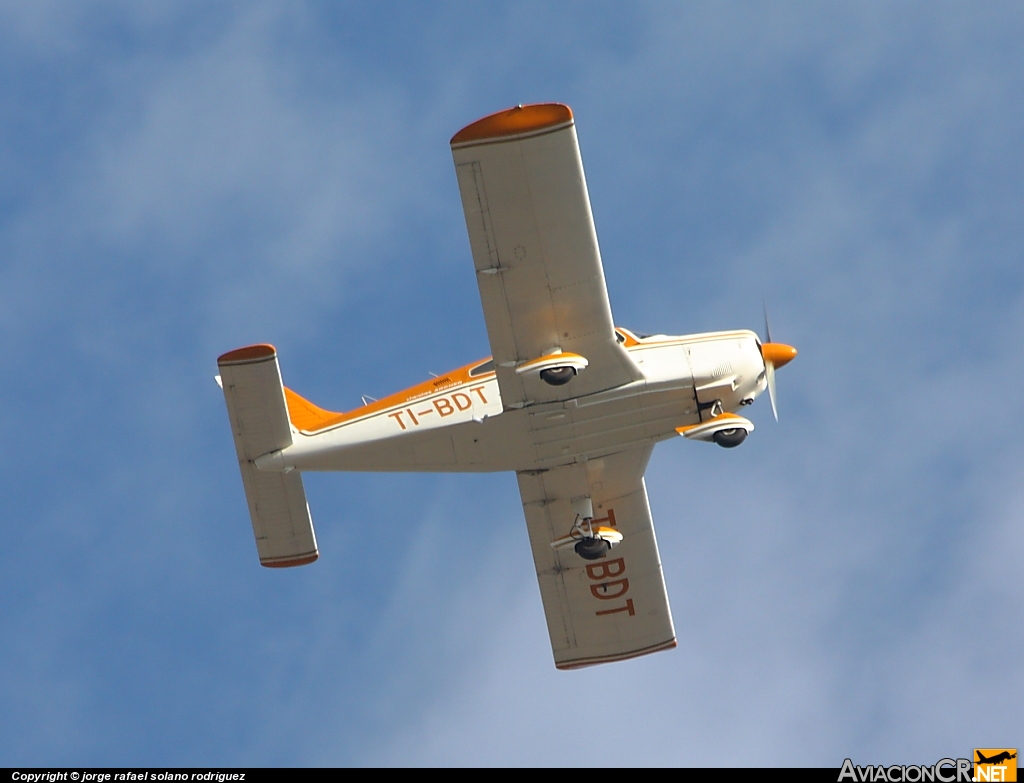 TI-BDT - Piper PA28-181 Archer II - CPEA - Escuela de Aviación