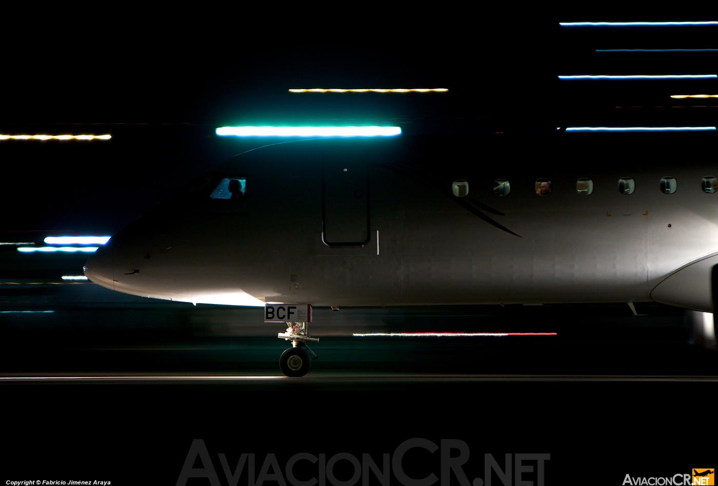 TI-BCF - Embraer 190-100IGW - TACA International Airlines